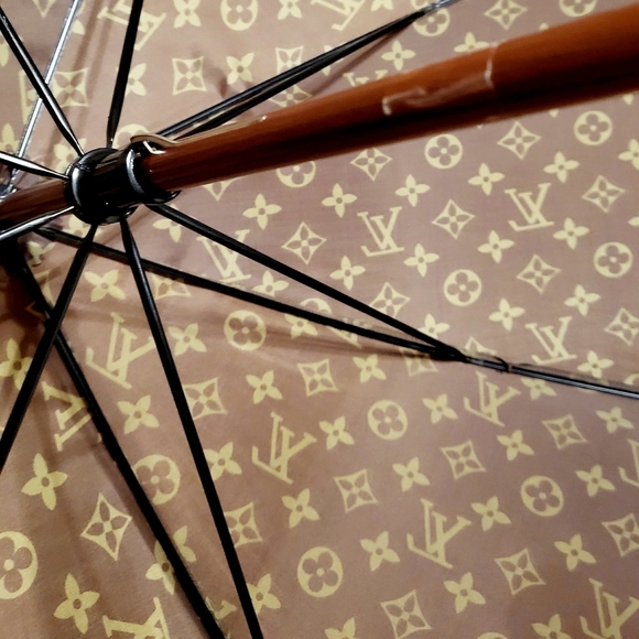 Vintage Louis Vuitton Parasol Umbrella - Picture 8 of 11
